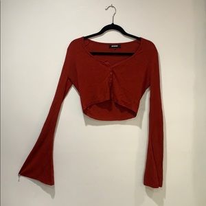 Bell Sleeved Crop Top